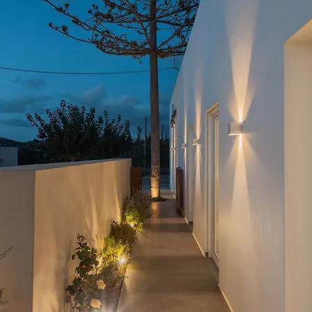Citrus Seaside Plaka (Naxos)