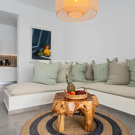 Holiday home Citrus Seaside Plaka (Naxos)