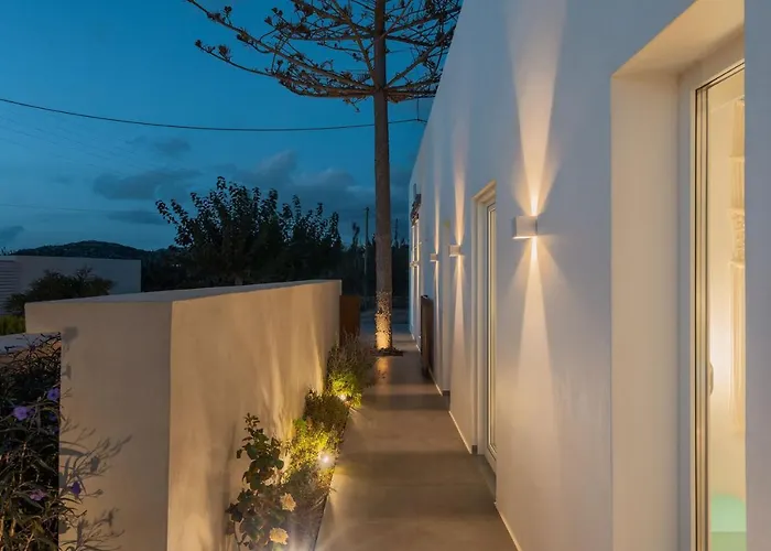 Citrus Seaside Plaka (Naxos)